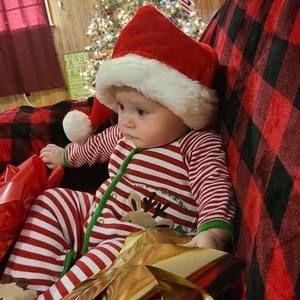 Meet your Posher, Casey